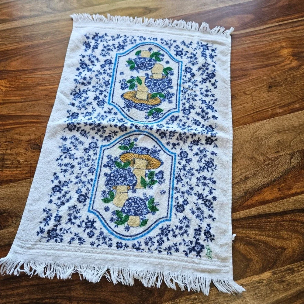 Vintage Cannon Mushroom Hand Towel Blue Gold Floral Fringe 70s Retro USA Made